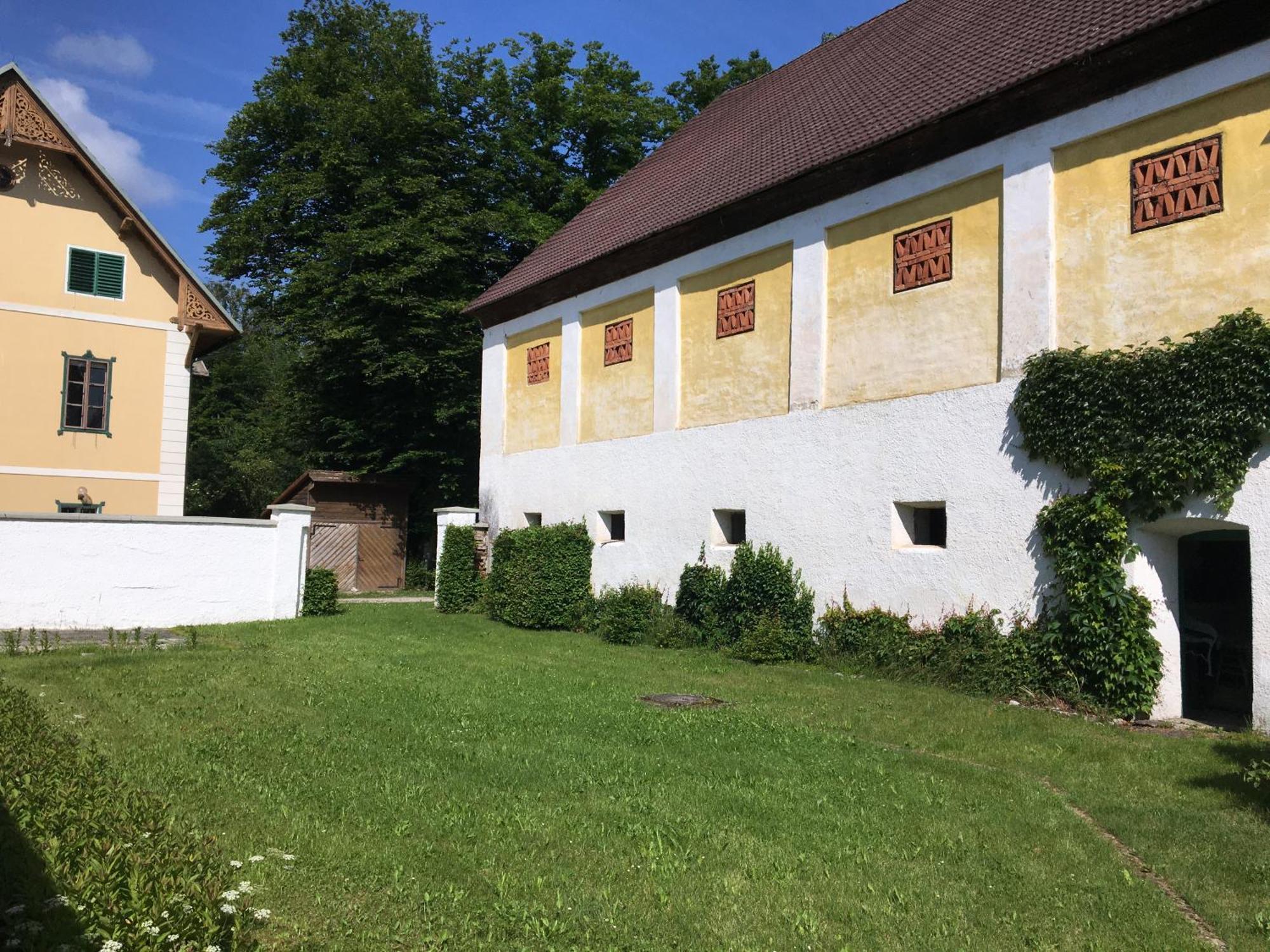 Skorianzhof Hotel Eberndorf ภายนอก รูปภาพ